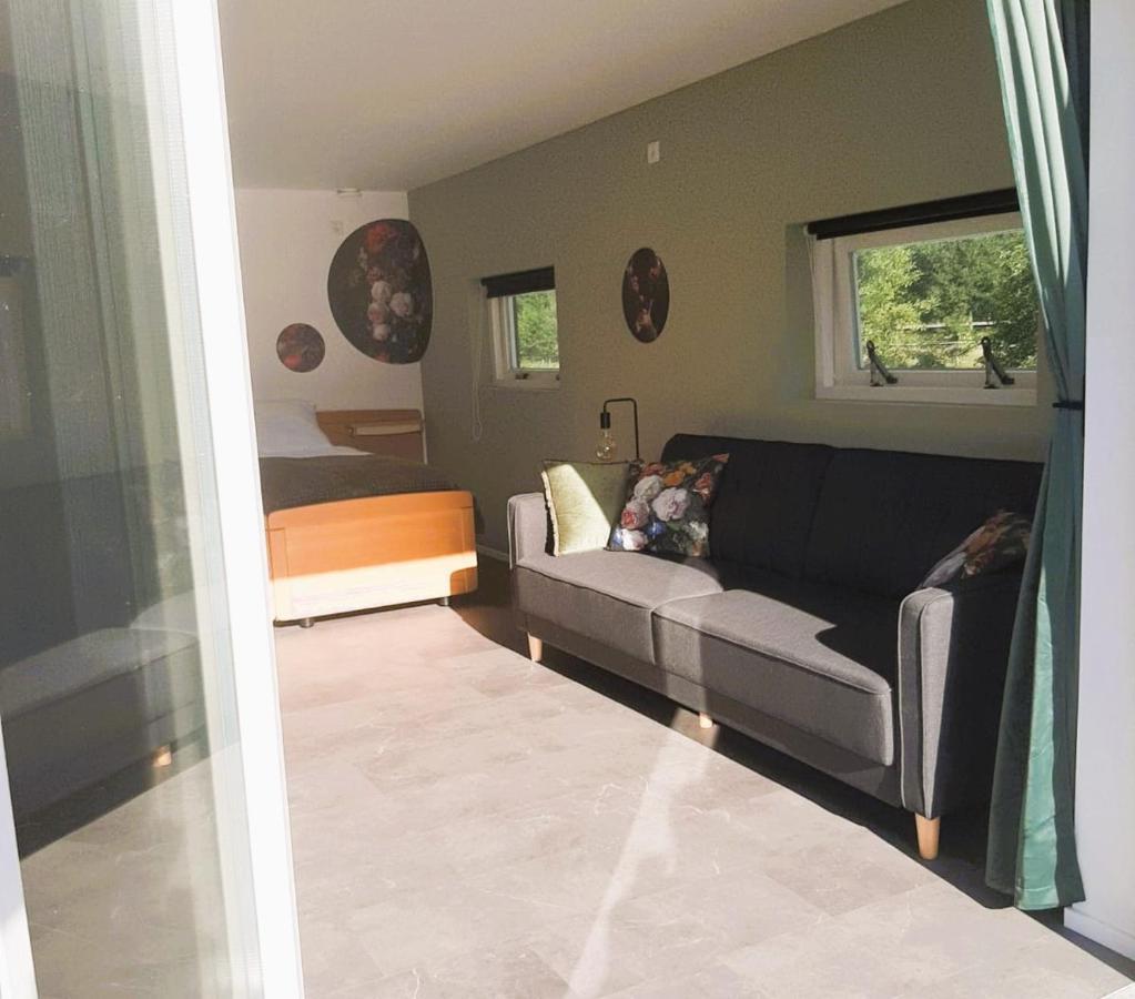Bed and Breakfast Grutsk Op 12 Драхтен Экстерьер фото
