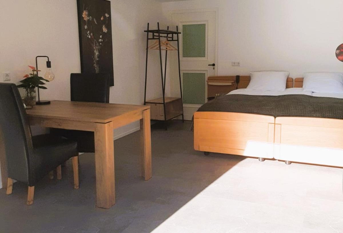 Bed and Breakfast Grutsk Op 12 Драхтен Экстерьер фото